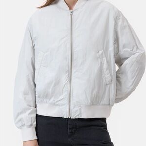 Closed Women's Light Grey Bomber Jacket